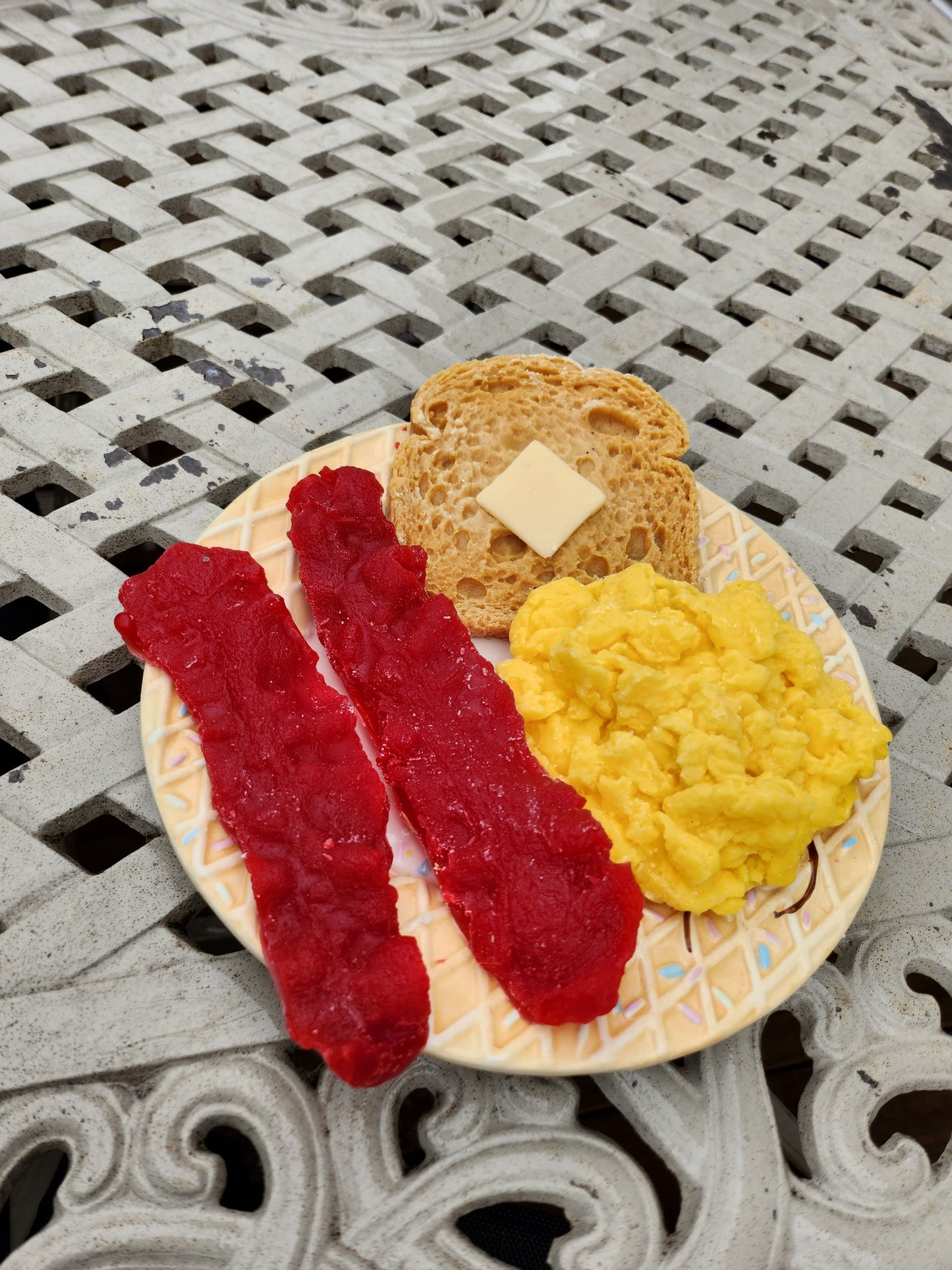 Bacon eggs and toast plate
