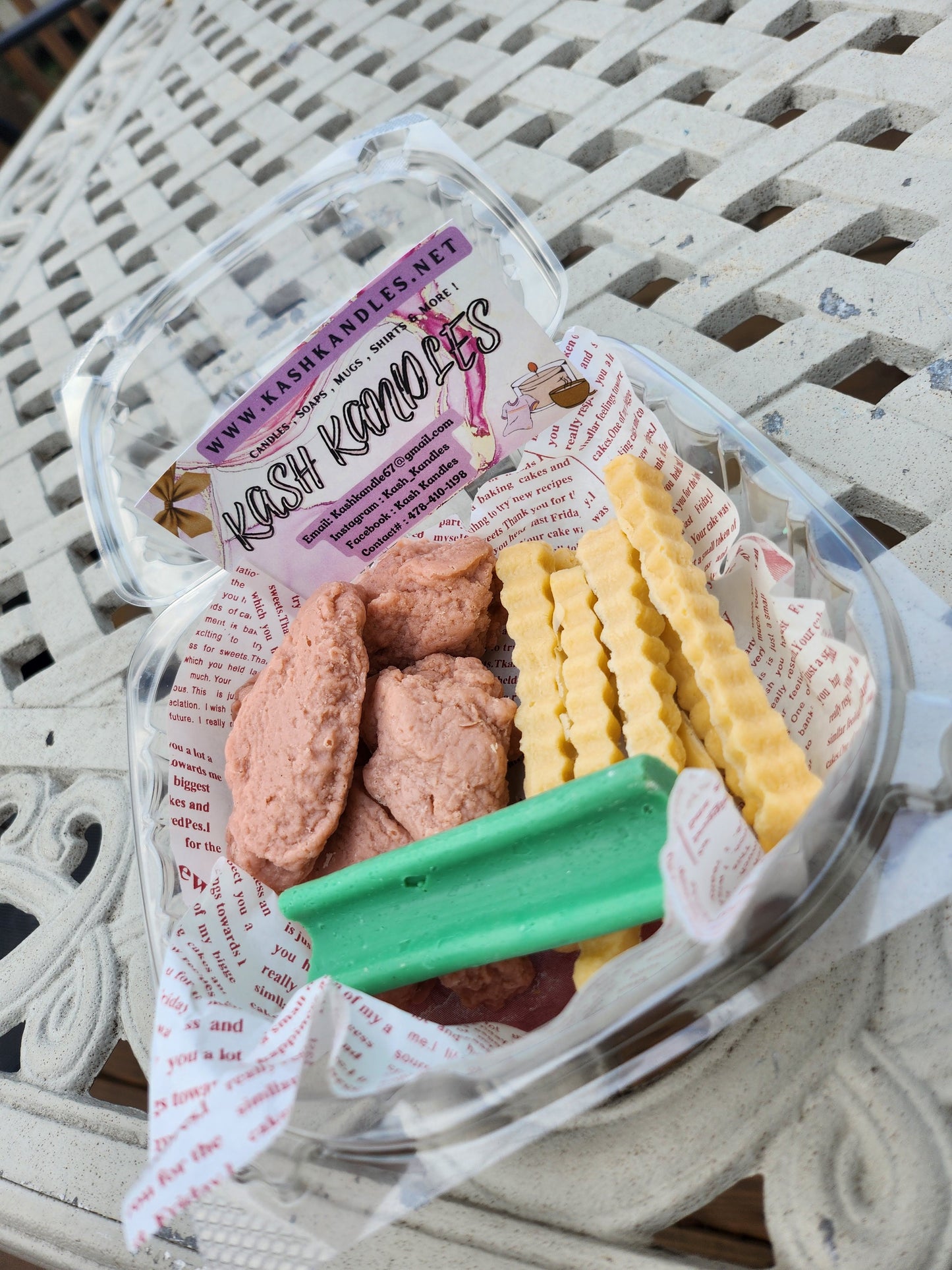 5 wings celery & fries Soap