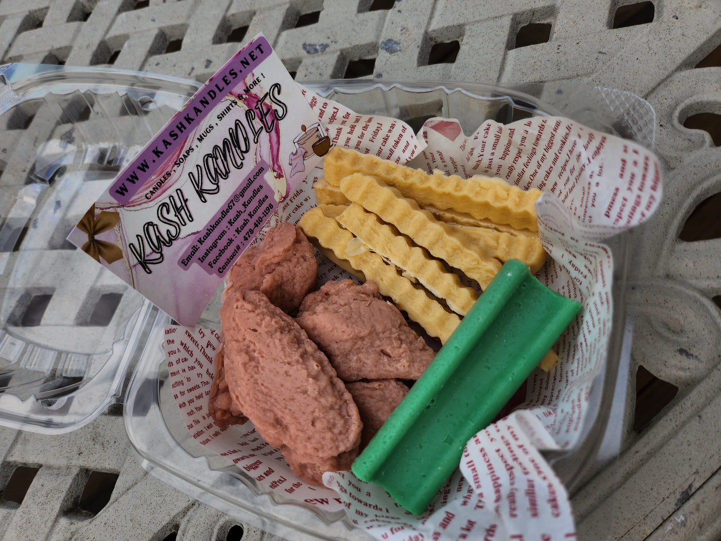 5 wings celery & fries Soap