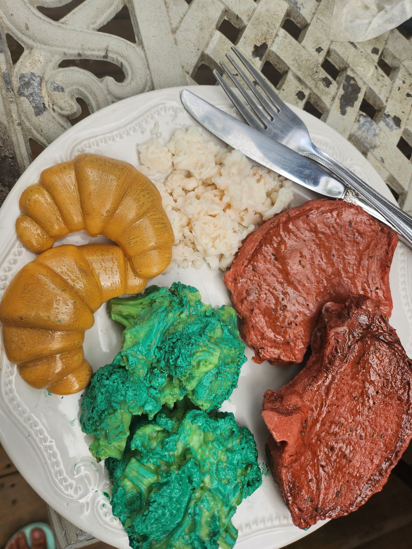 Porkchop dinner plate wax melts