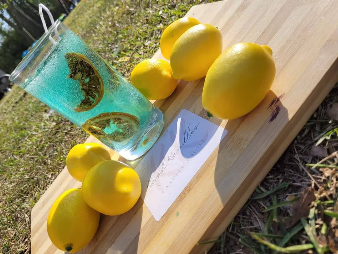 Blue Lemonade candle