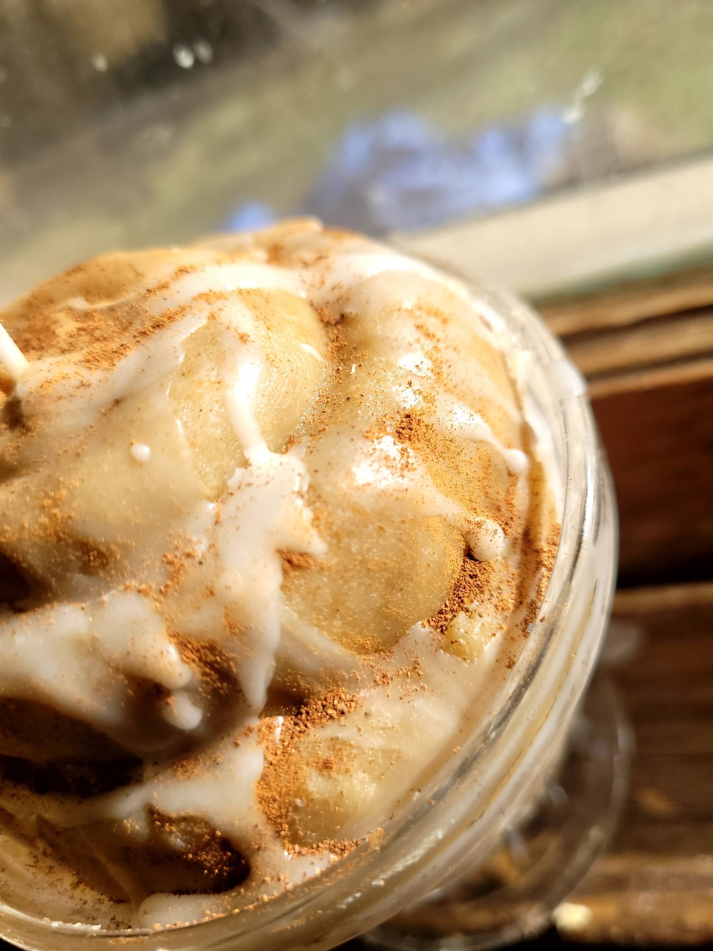 Cinnamon Roll Candle