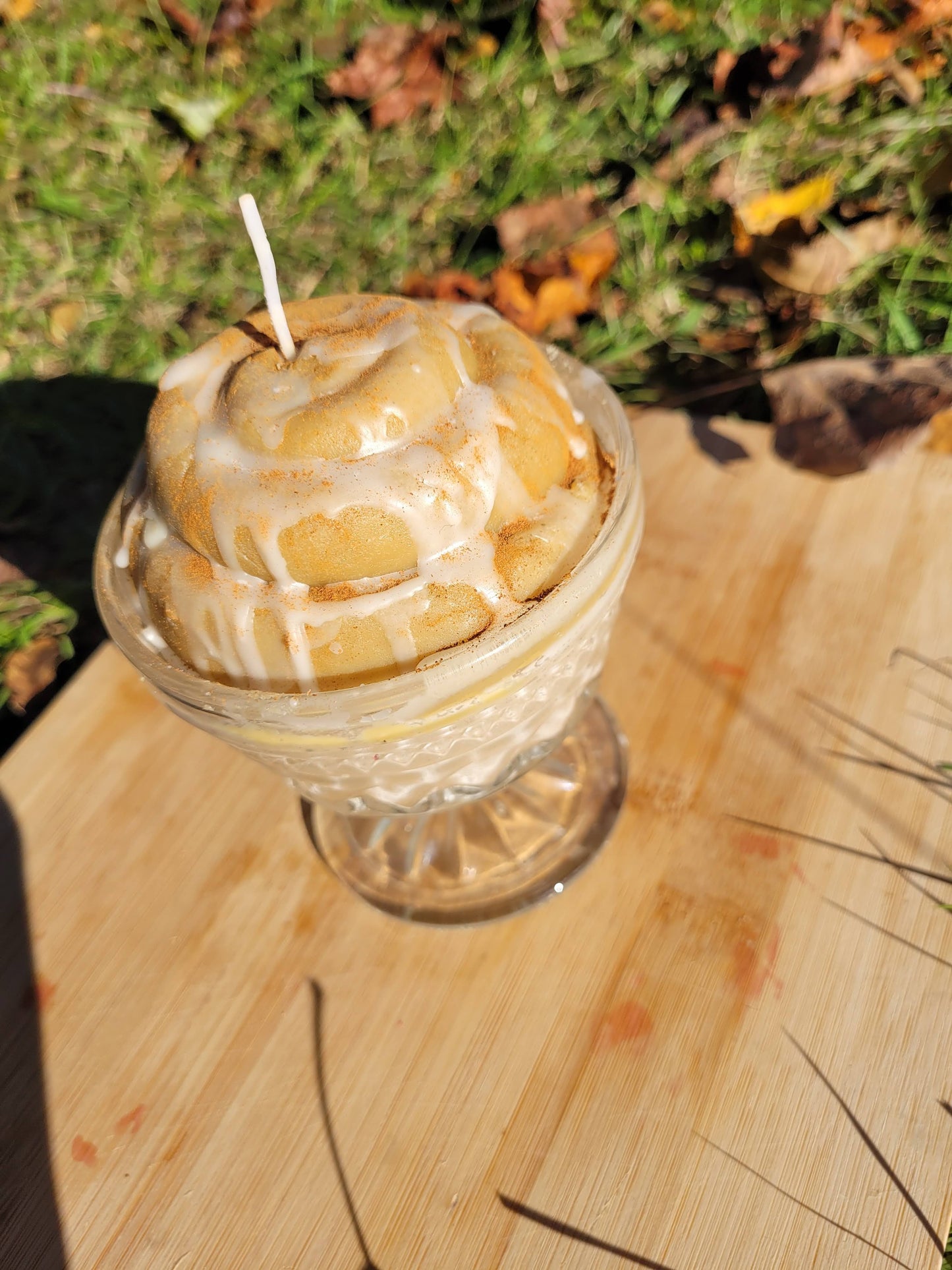 Cinnamon Roll Candle