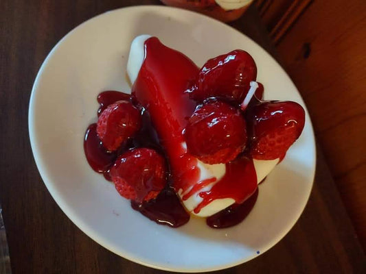 Strawberry Cheesecake Candle